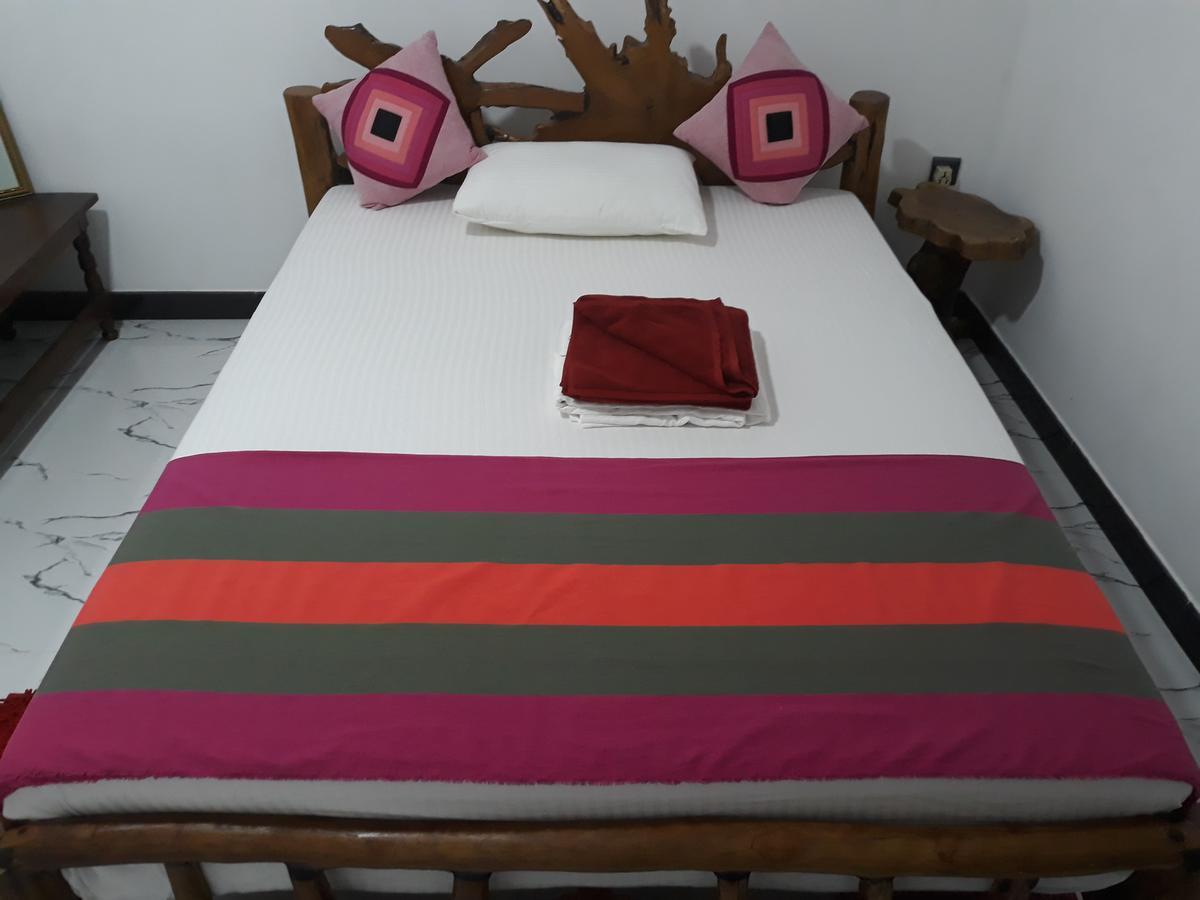 Hewage Resort Anurâdhapura Extérieur photo