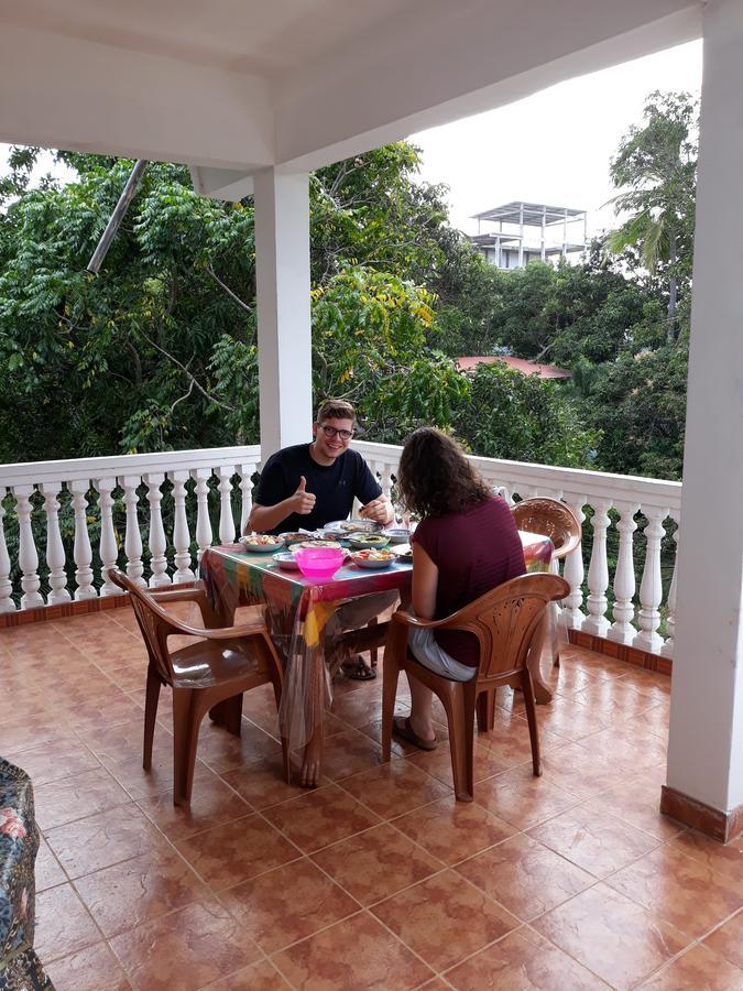 Hewage Resort Anurâdhapura Extérieur photo